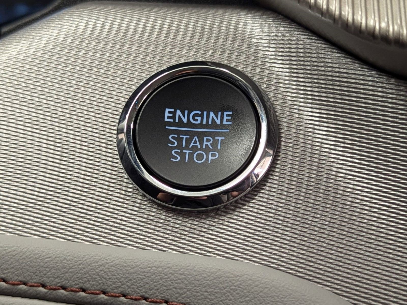 New 2026 Ford Explorer Active w/ Active Comfort Package image 31