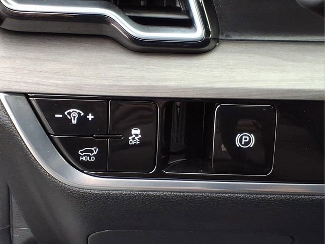 Used 2025 Kia Sportage X-Line w/ Premium Package image 16