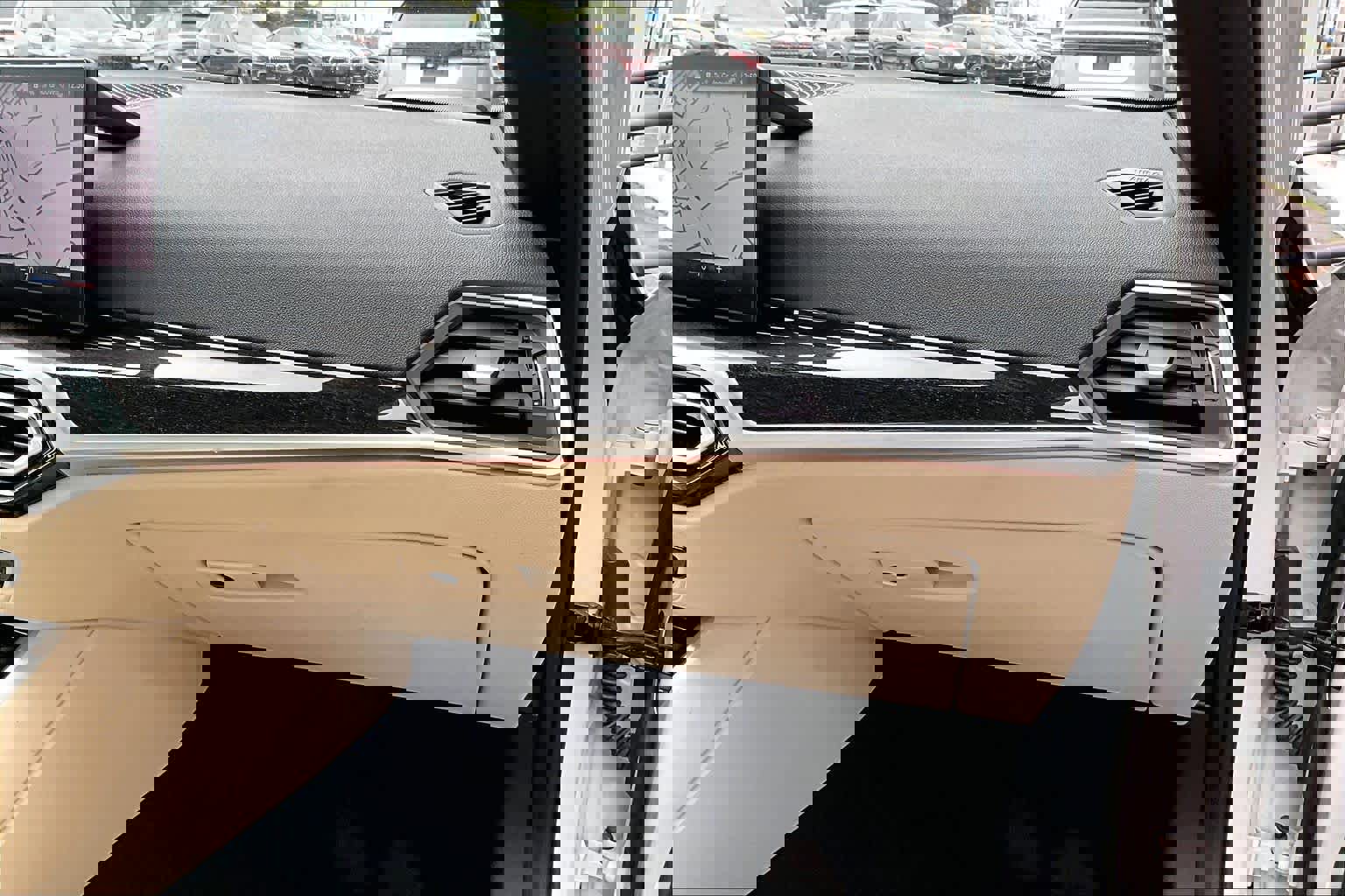 Certified 2024 BMW 330i Sedan w/ Premium Package image 20