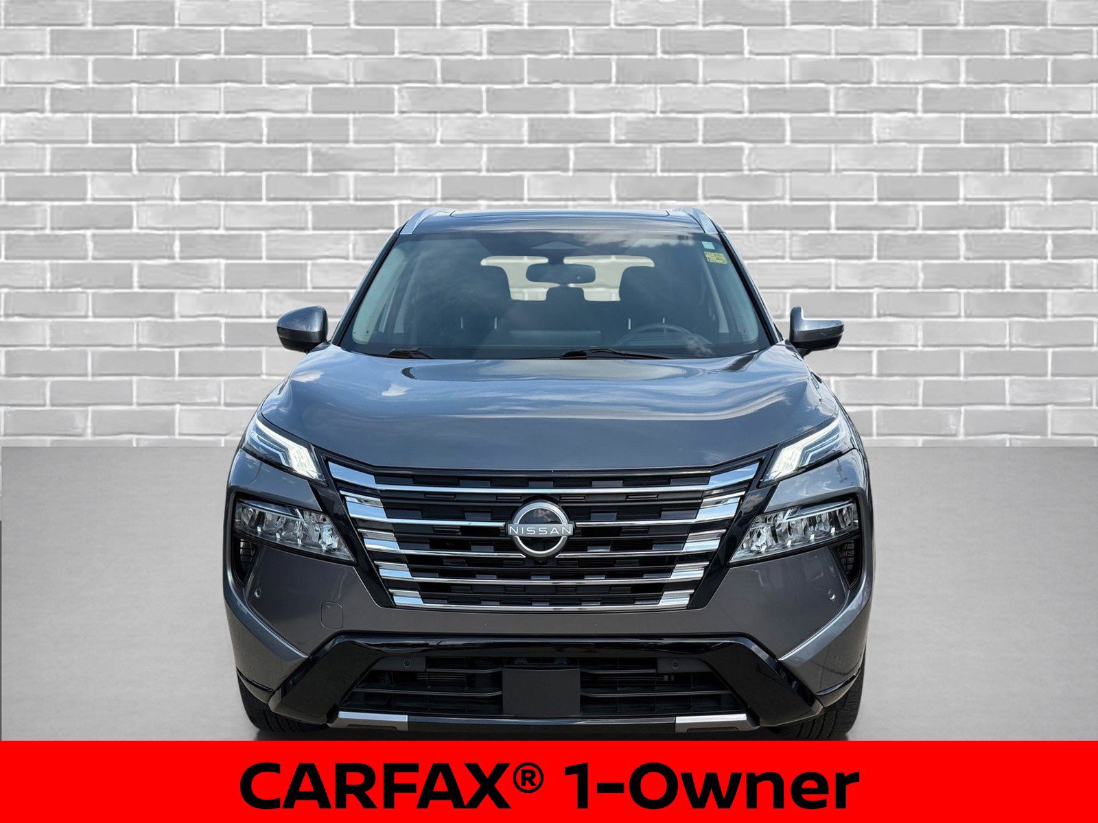 Certified 2025 Nissan Rogue Platinum w/ Tech Package AWD/4WD image 4
