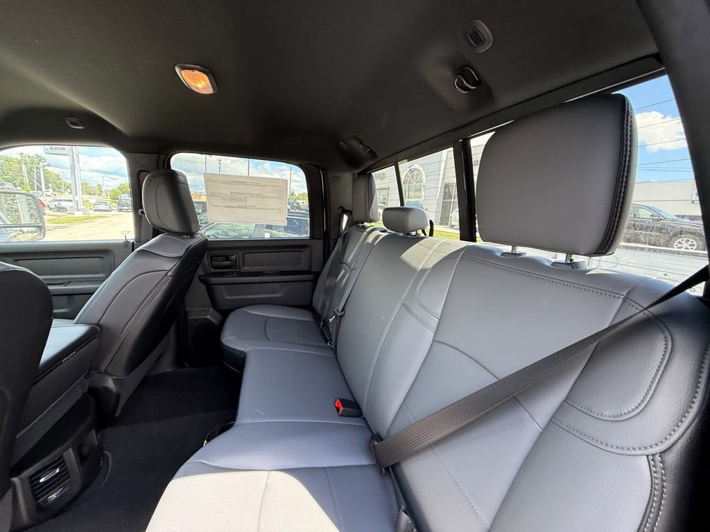 New 2026 RAM 2500 Tradesman AWD/4WD image 27