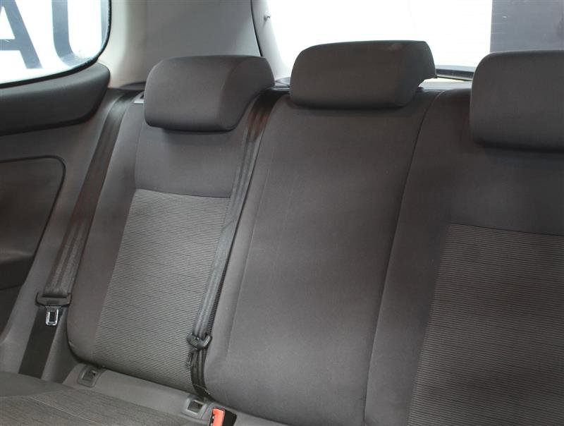 Used 2007 Volkswagen Rabbit 2-Door image 13