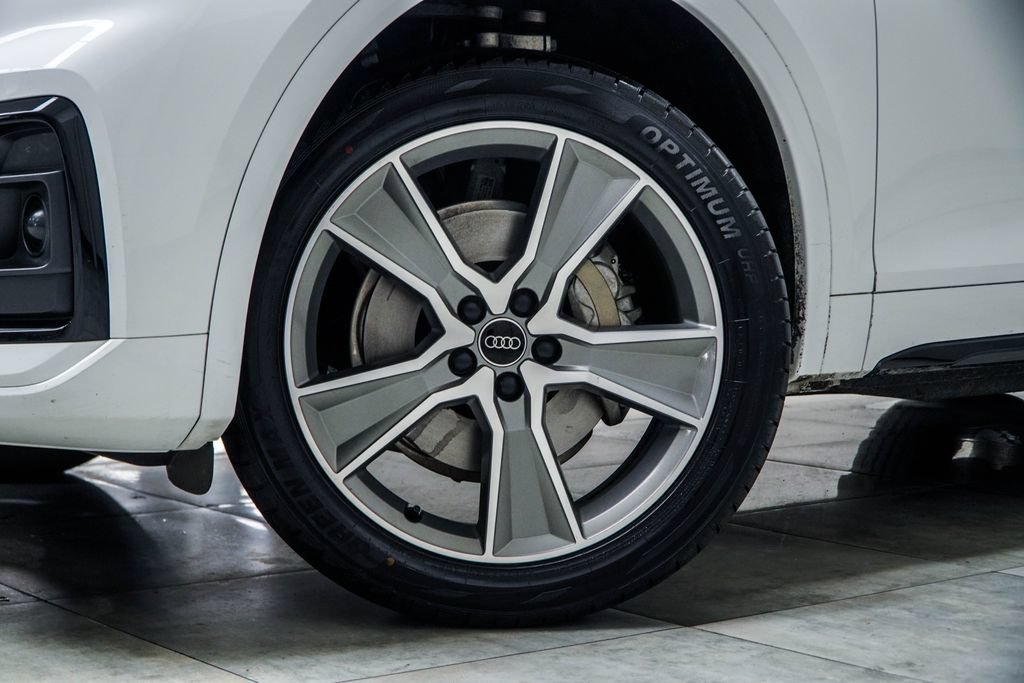Used 2025 Audi Q5 2.0T Premium AWD/4WD image 6