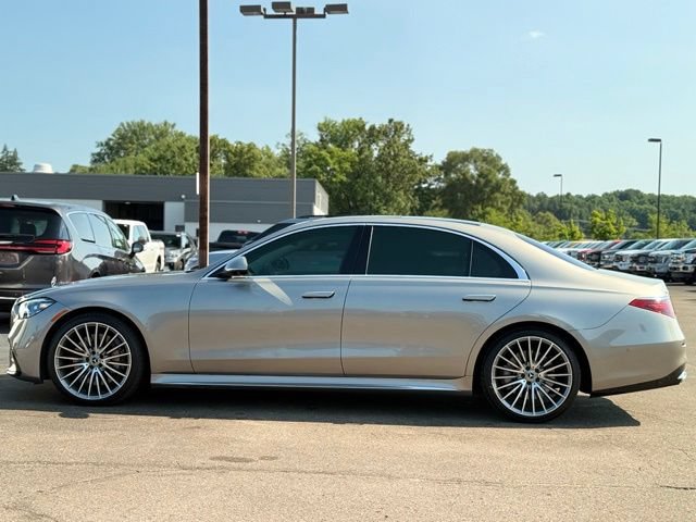 Used 2023 Mercedes-Benz S 580 4MATIC Sedan w/ AMG Line image 51