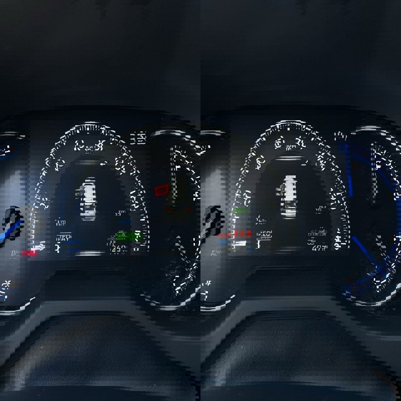 Used 2025 Toyota RAV4 XLE image 16