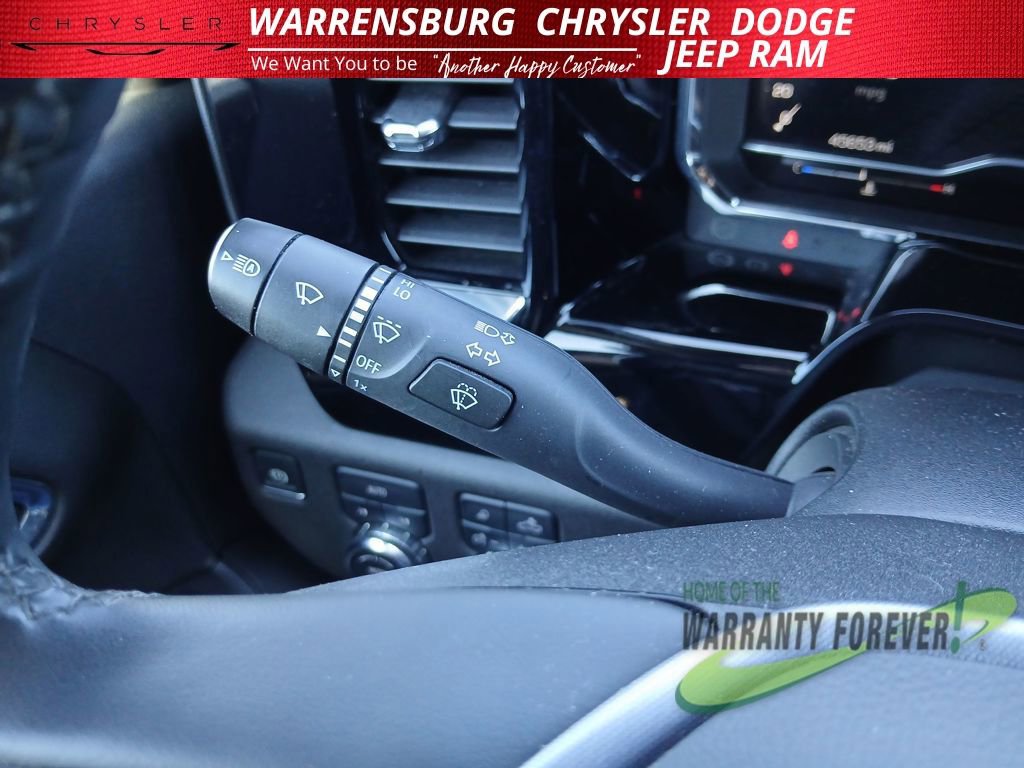 Used 2025 GMC Sierra 1500 SLT image 17