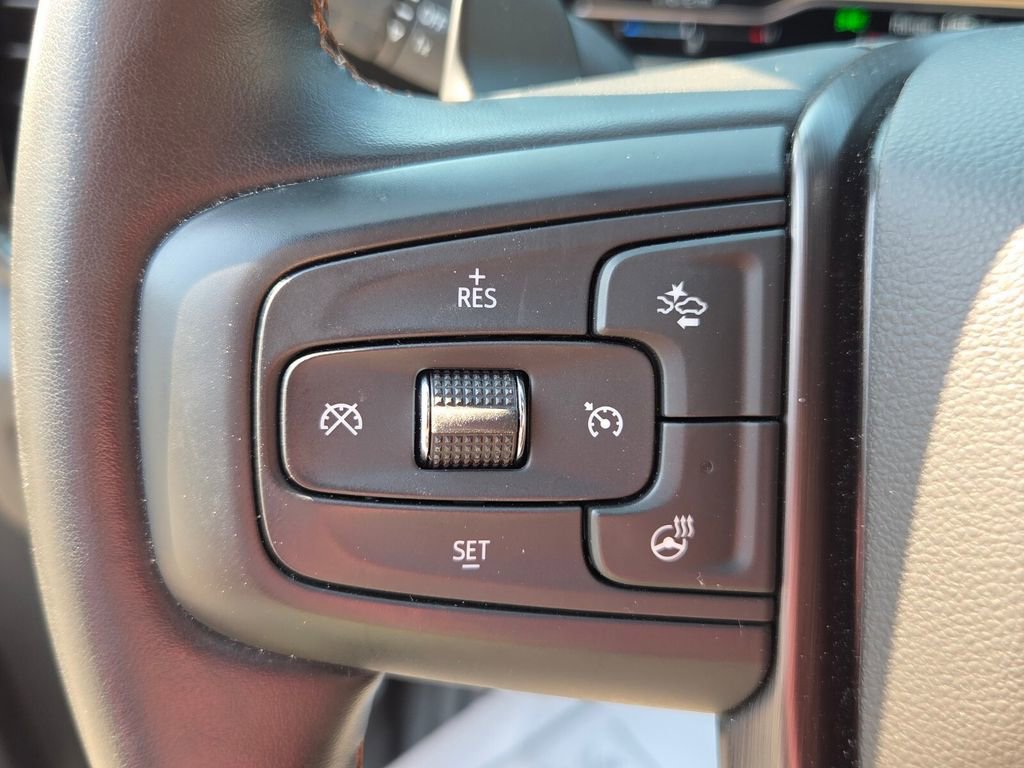 Used 2024 GMC Sierra 1500 AT4 w/ Technology Package image 24