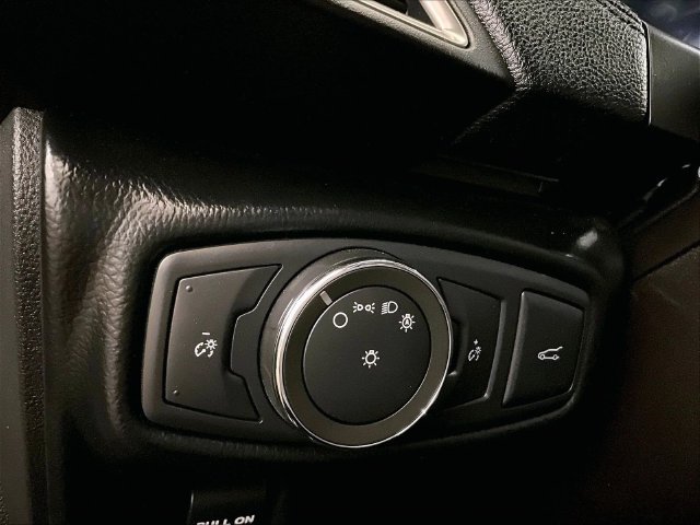 Used 2017 Lincoln MKX Reserve w/ Driver Assistance Package AWD/4WD image 30