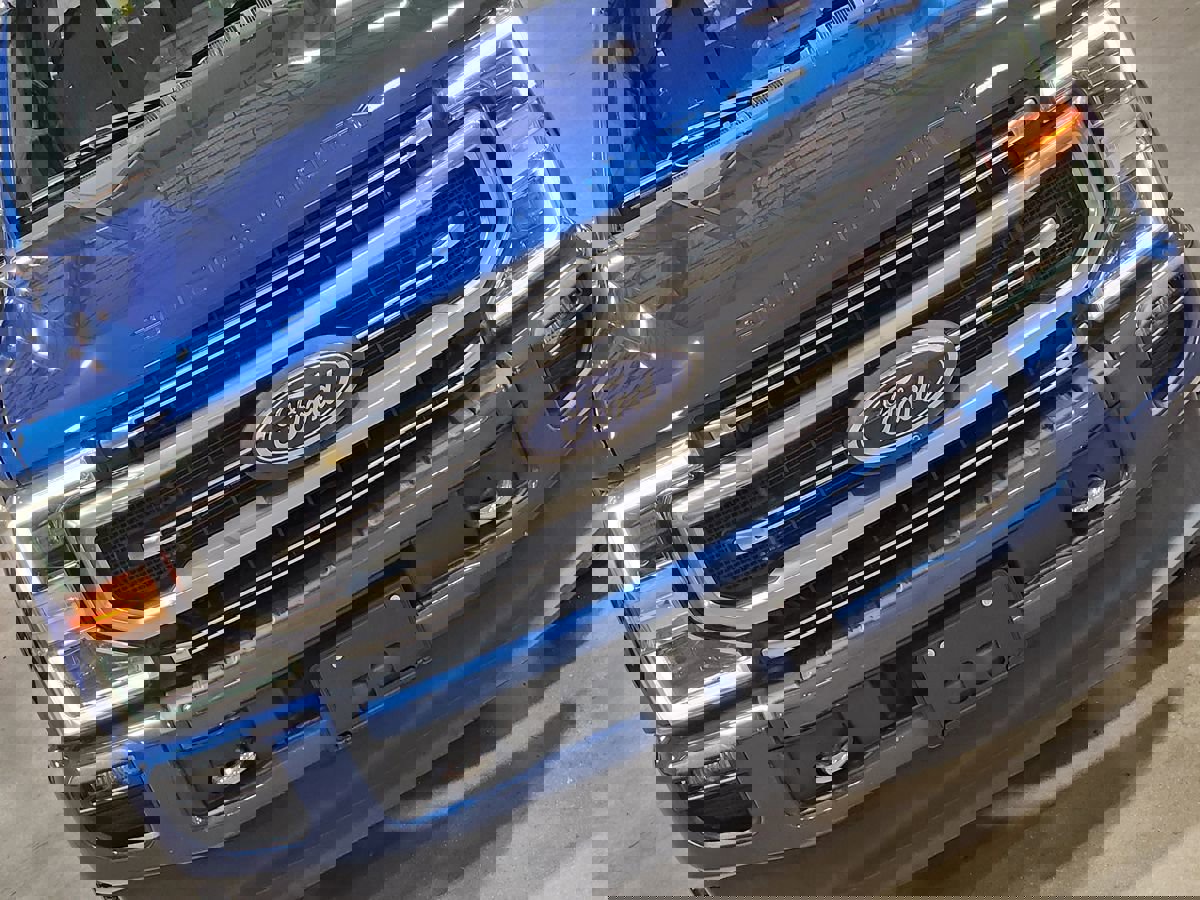 Used 2022 Ford F250 Platinum w/ FX4 Off-Road Package image 20