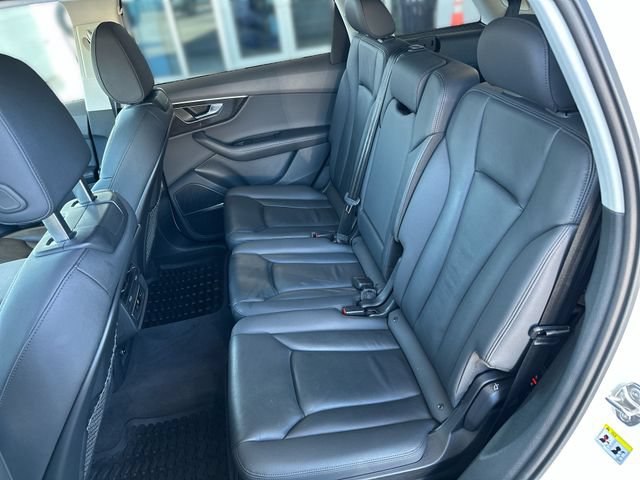 Used 2023 Audi Q7 3.0T Premium Plus AWD/4WD image 24