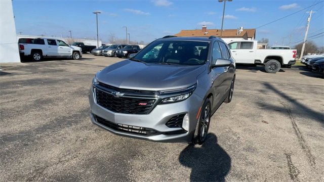 Used 2023 Chevrolet Equinox RS image 5