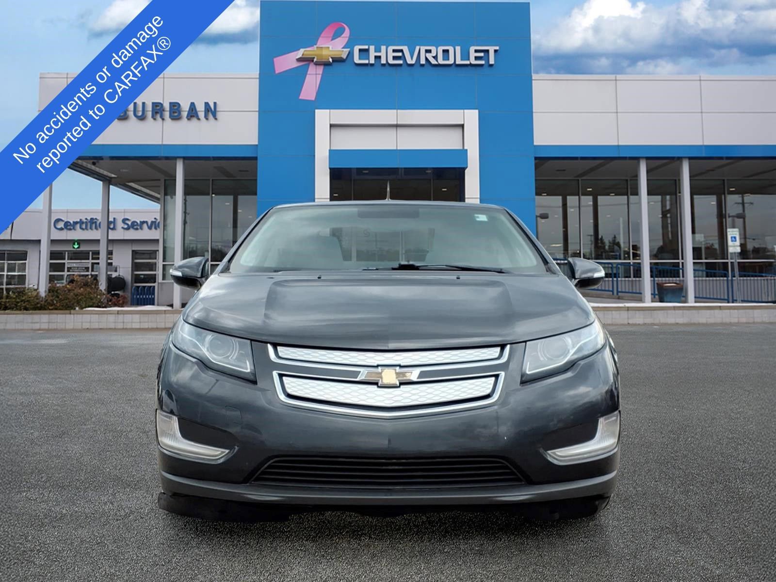 Used 2014 Chevrolet Volt FWD image 2