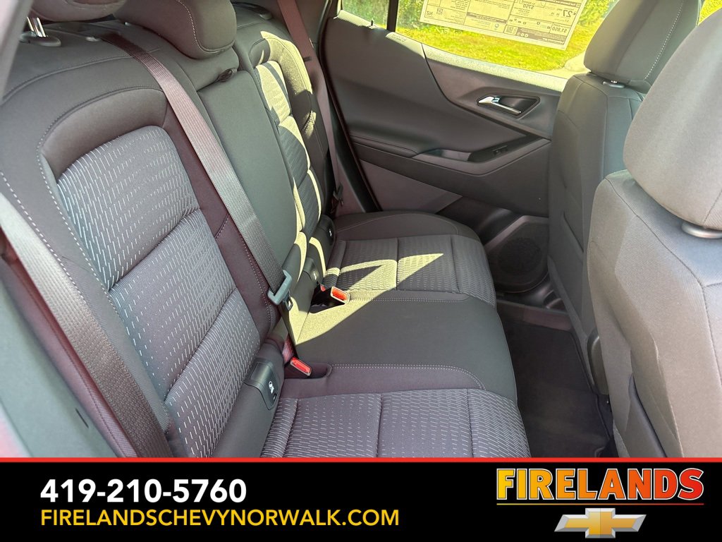 New 2026 Chevrolet Equinox LT w/ LPO, Floor Liner Package image 34