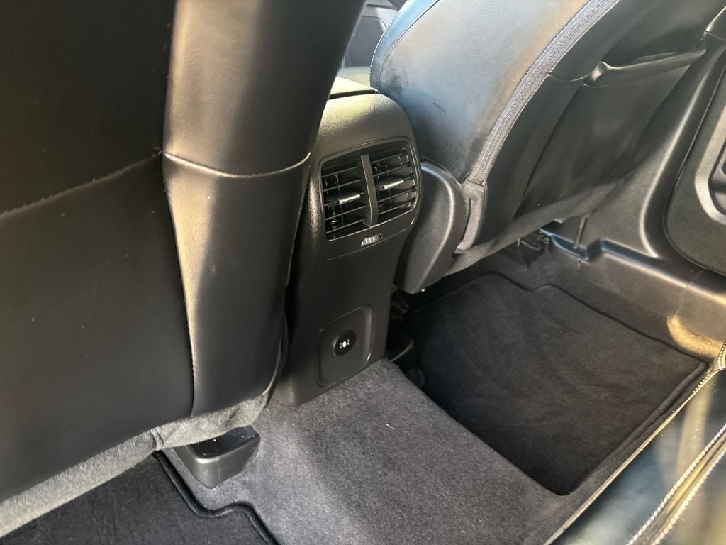 Certified 2023 Ford Escape Platinum AWD/4WD image 30