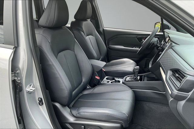 Used 2025 Subaru Forester Limited AWD/4WD image 29