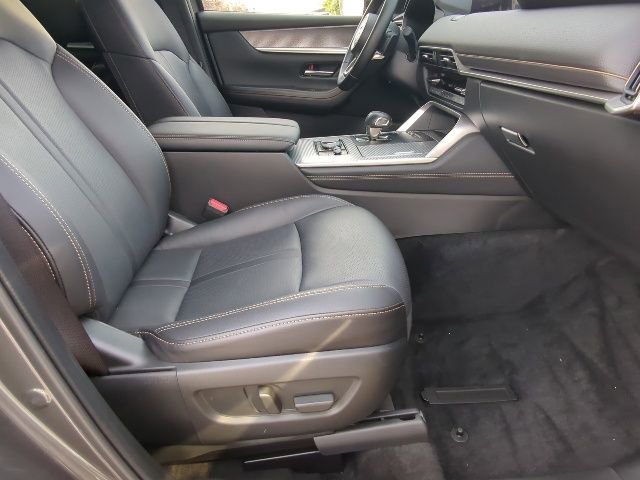 Used 2025 MAZDA CX-90 Plug-In Hybrid w/Premium Sport image 24