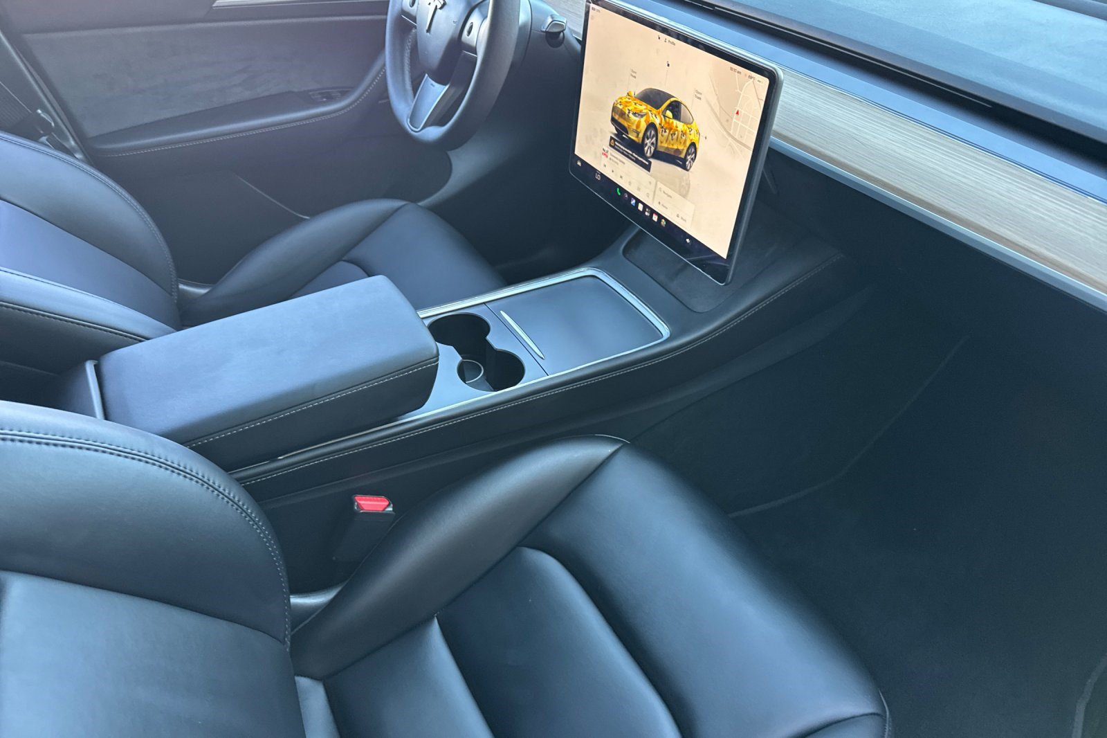 Used 2023 Tesla Model Y Long Range AWD/4WD image 34