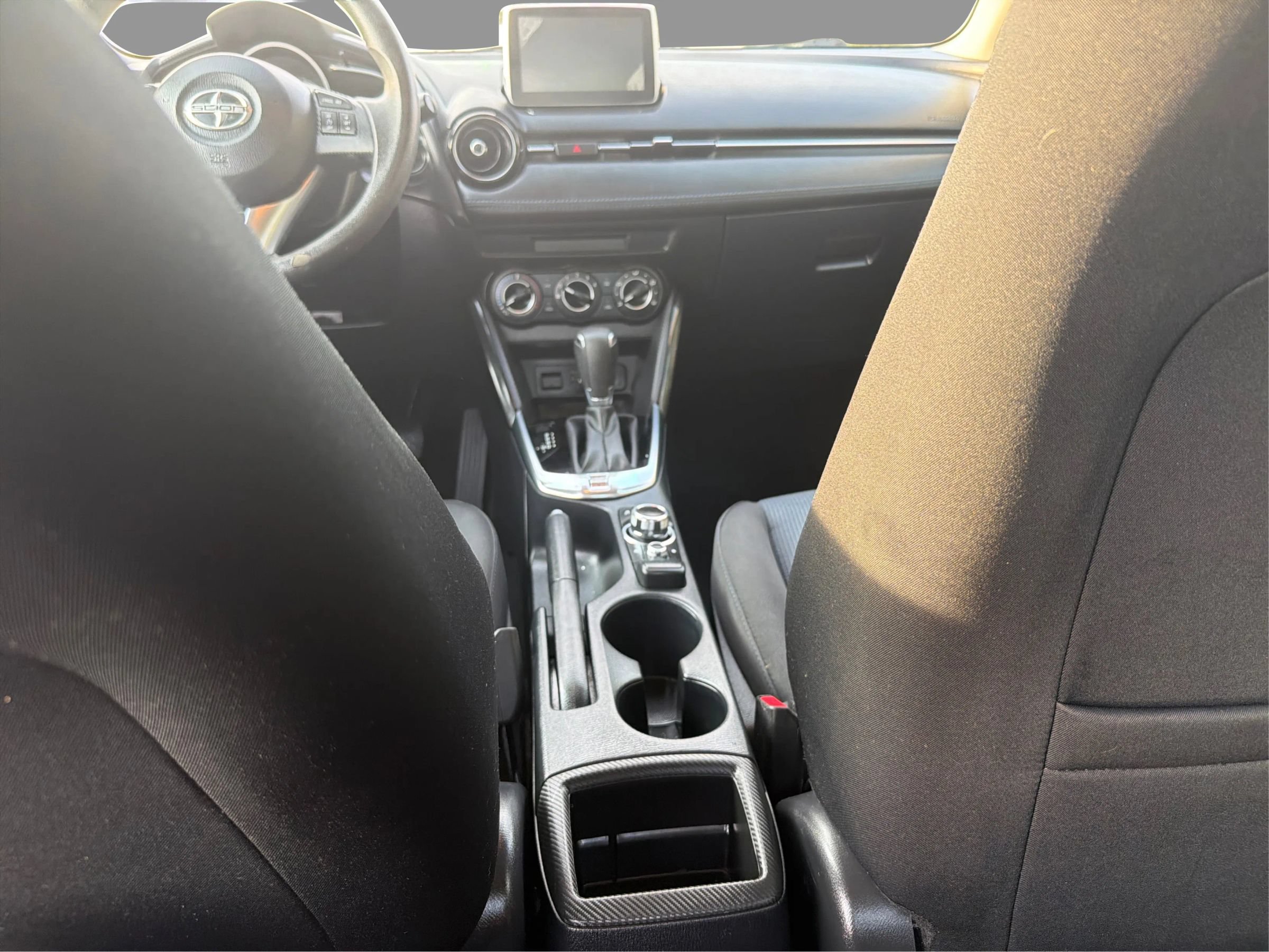 Used 2016 Scion iA FWD image 21