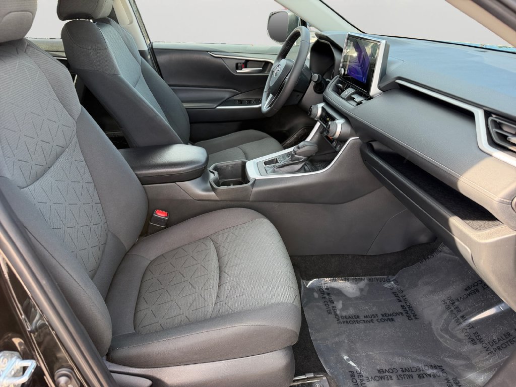 Used 2023 Toyota RAV4 XLE w/ Convenience Package AWD/4WD image 8