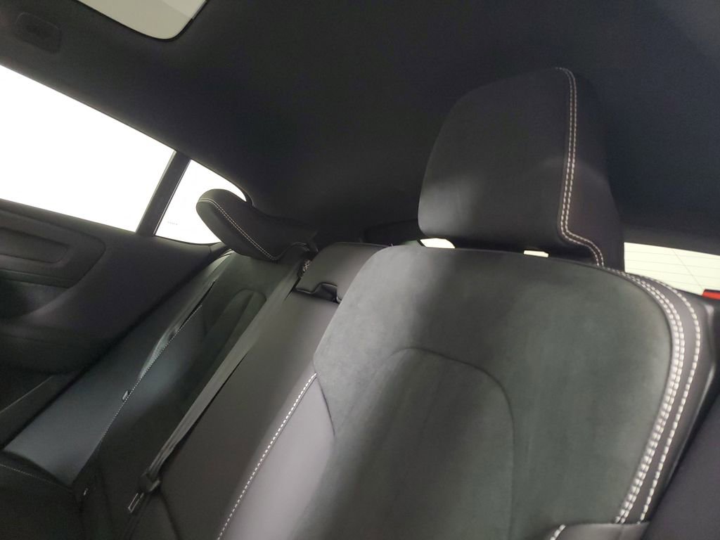 Used 2023 Volvo C40 P8 Recharge Ultimate image 15