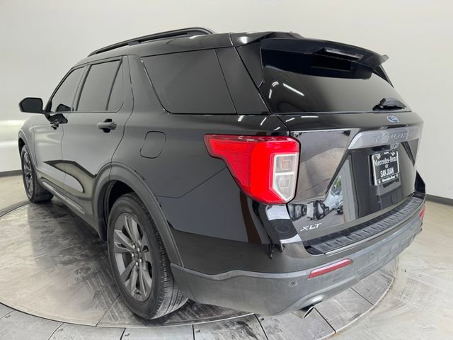 Used 2022 Ford Explorer XLT w/ Equipment Group 202A RWD image 9