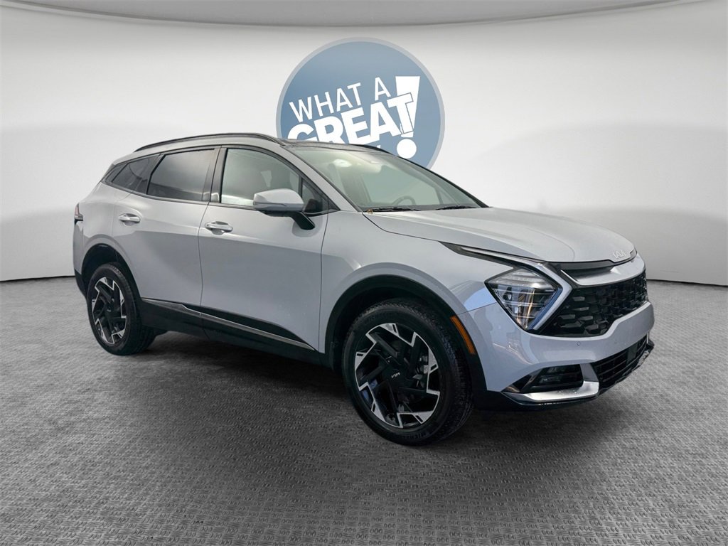 Used 2025 Kia Sportage SX
