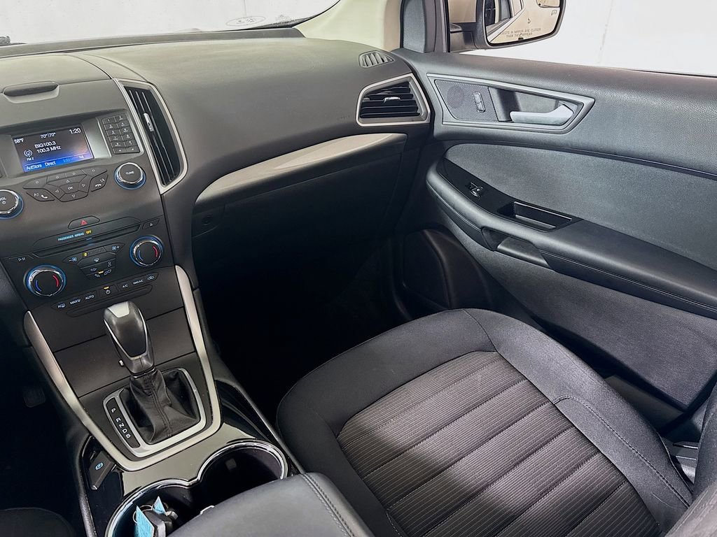 Used 2018 Ford Edge SEL AWD/4WD image 21