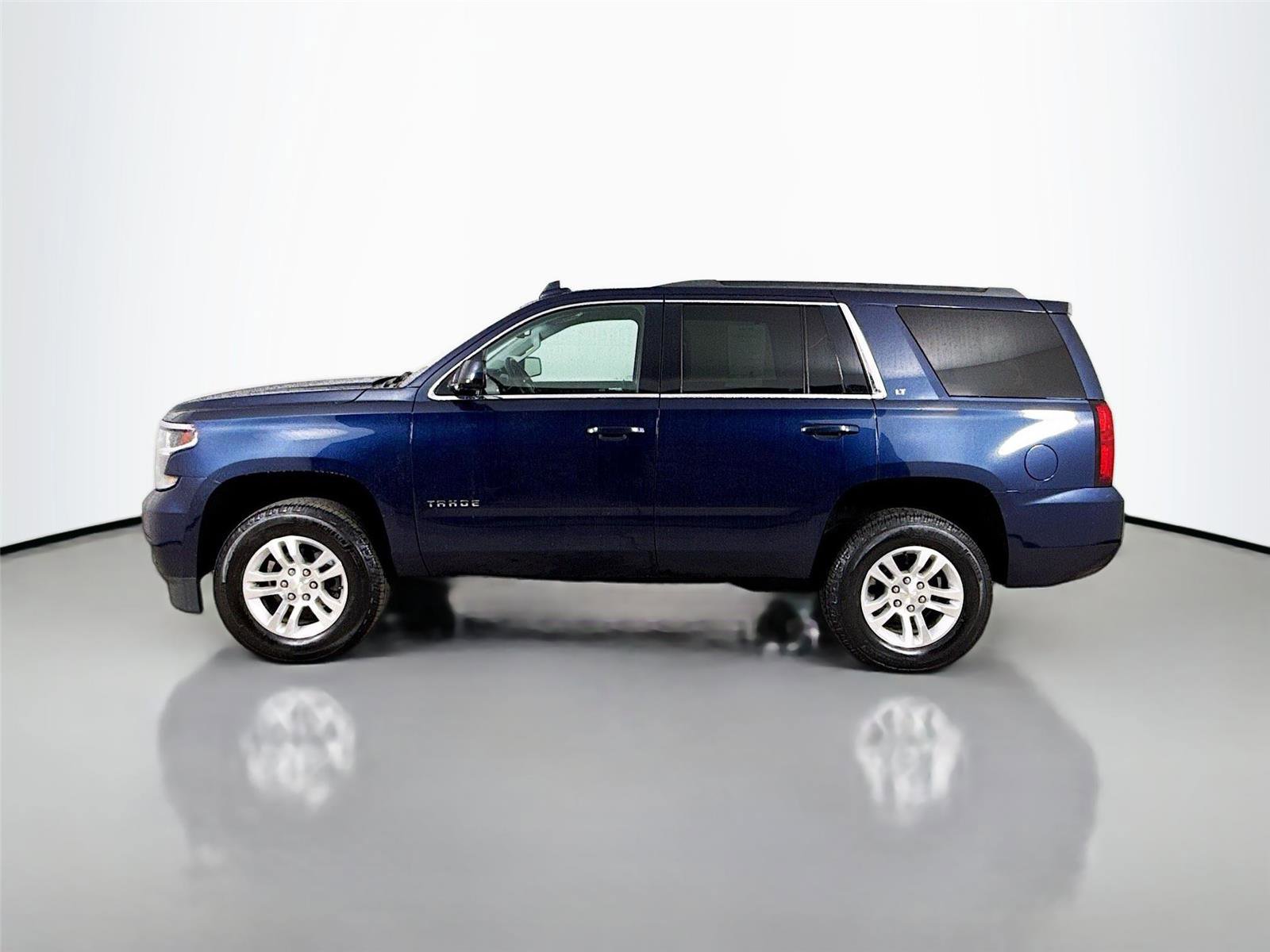 Used 2018 Chevrolet Tahoe LT AWD/4WD image 9