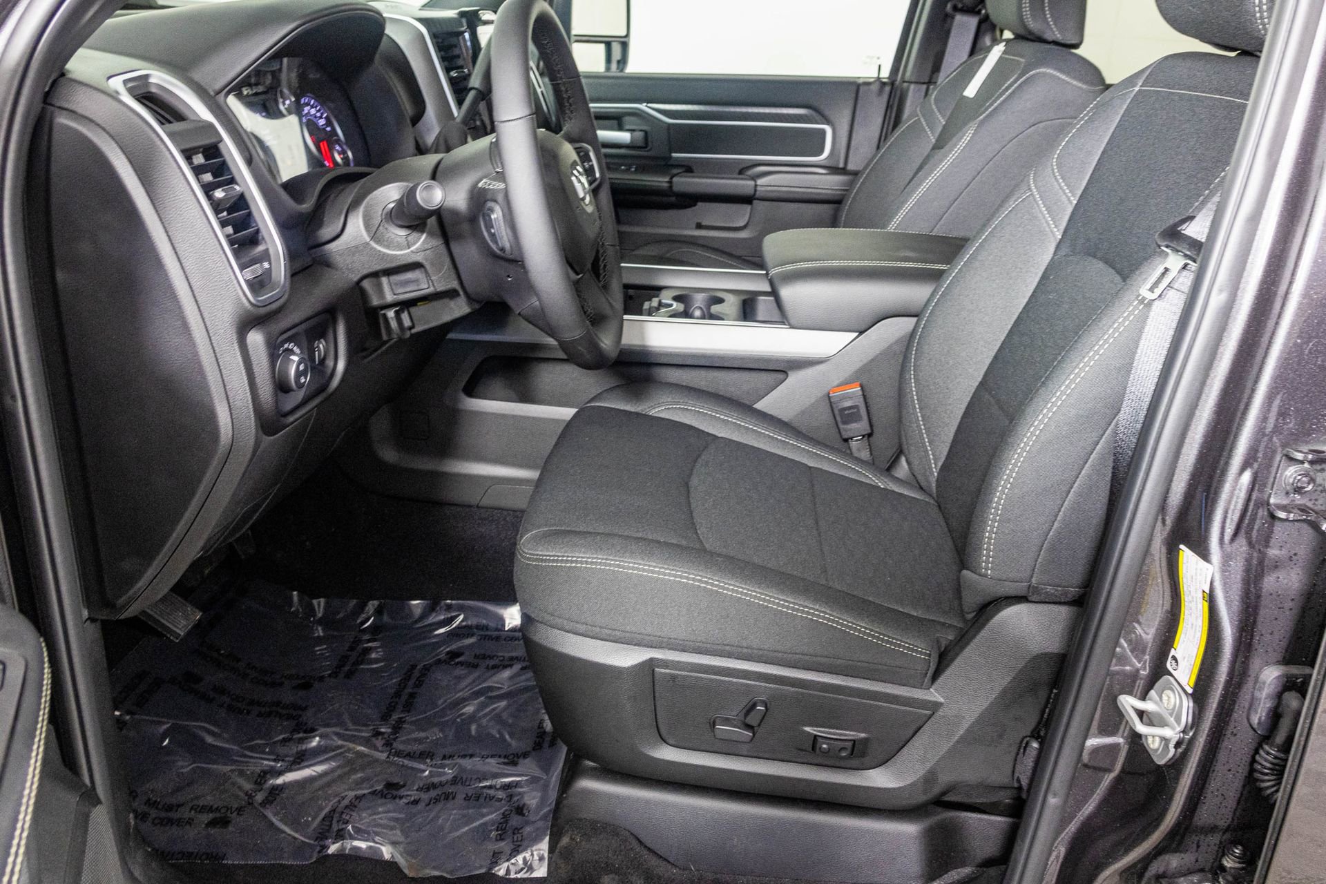 New 2025 RAM 2500 Big Horn image 21