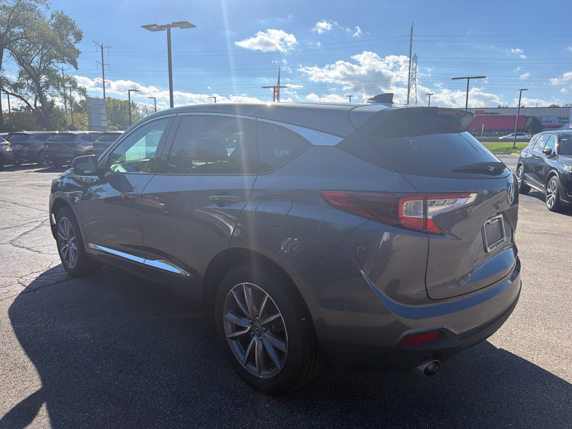 Used 2020 Acura RDX w/ Technology Package AWD/4WD image 4
