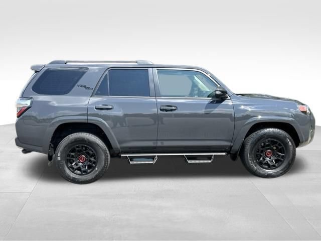 Certified 2024 Toyota 4Runner TRD Off-Road Premium w/ TRD Black Wheel Package (TMS) AWD/4WD image 6