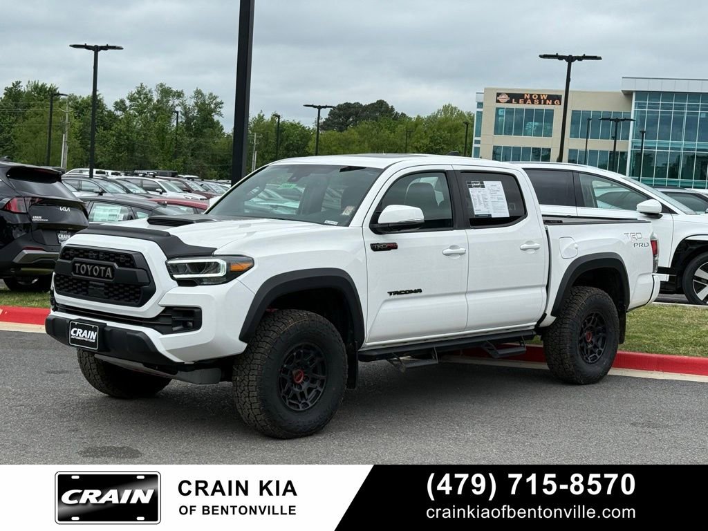 Used 2022 Toyota Tacoma TRD Pro AWD/4WD image 2