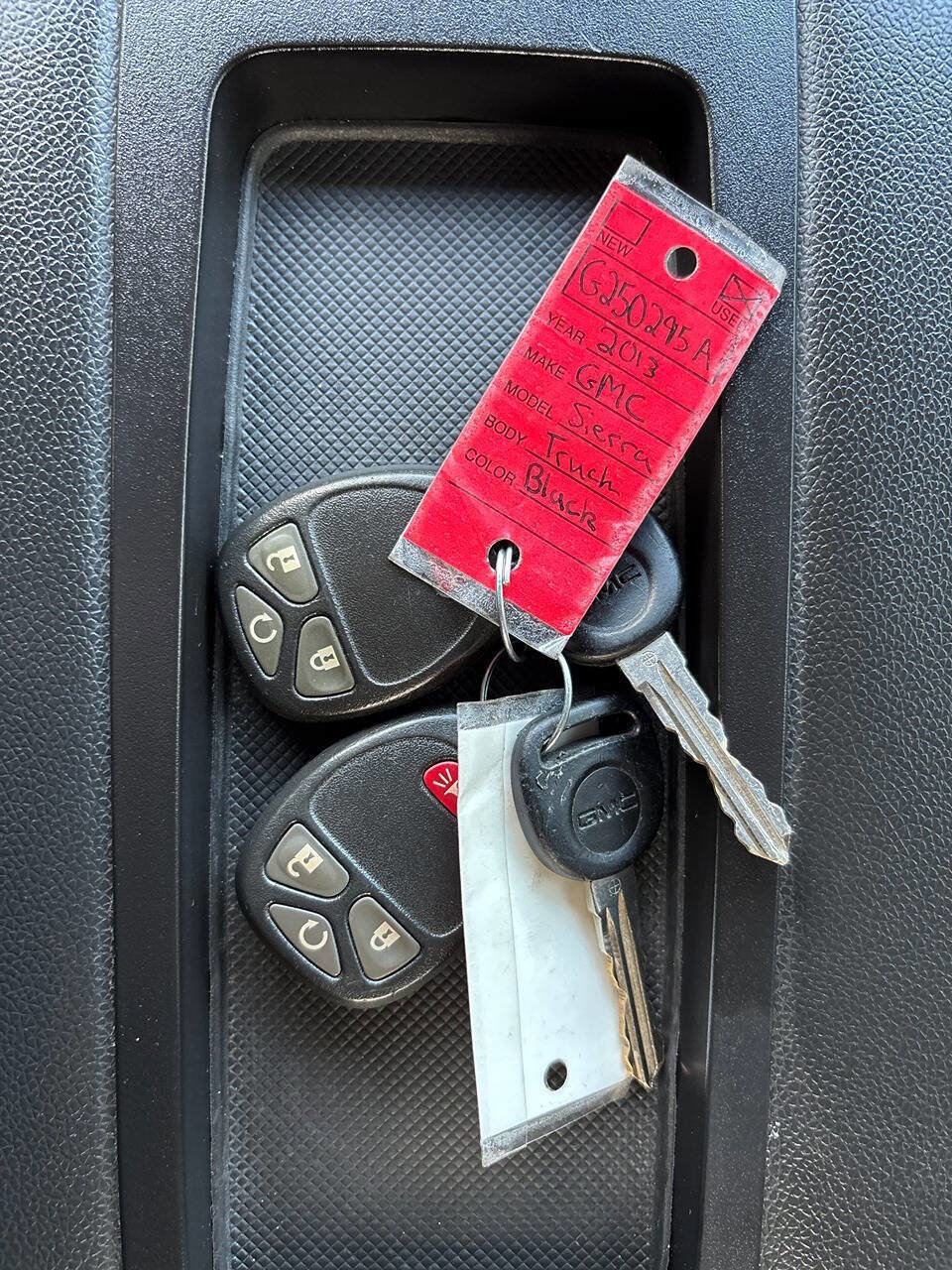 Used 2013 GMC Sierra 1500 SLT w/ All-Terrain Package image 18