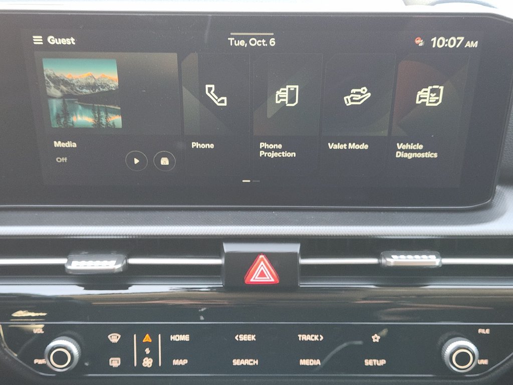 New 2026 Kia Sportage LX FWD image 15