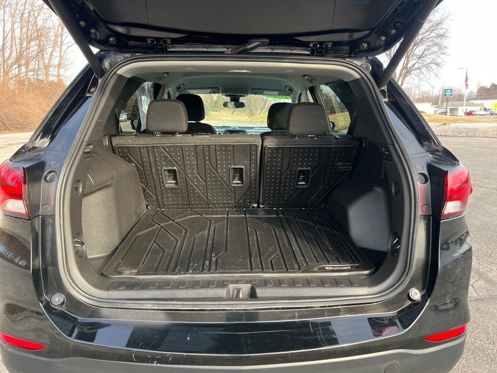 Used 2023 Chevrolet Equinox LT image 27
