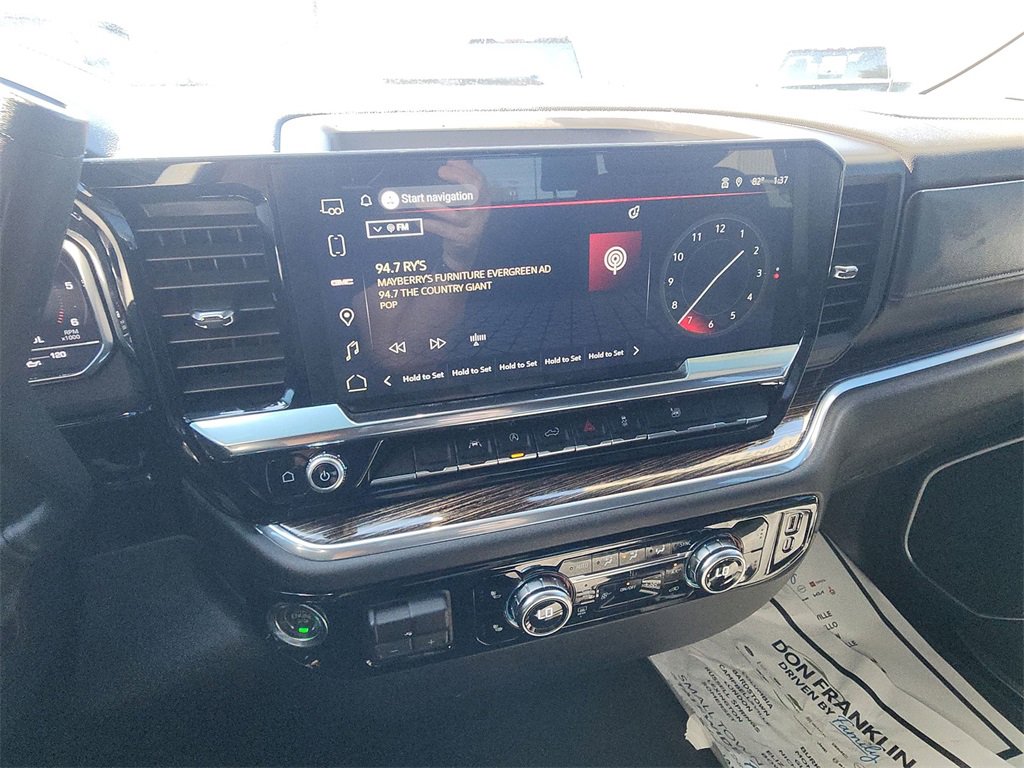 Used 2025 GMC Sierra 1500 Elevation image 16