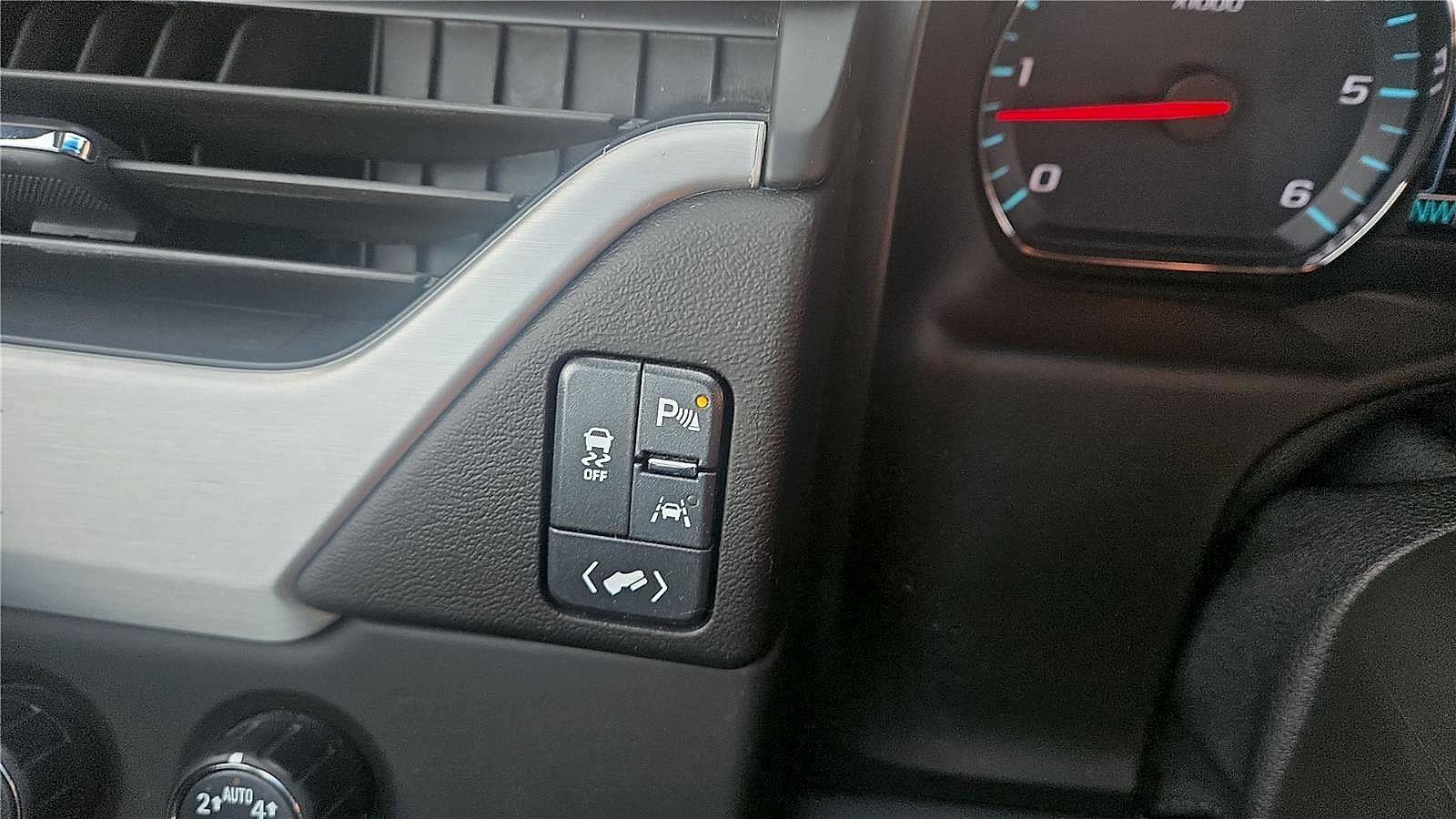 Used 2019 GMC Yukon SLT image 41