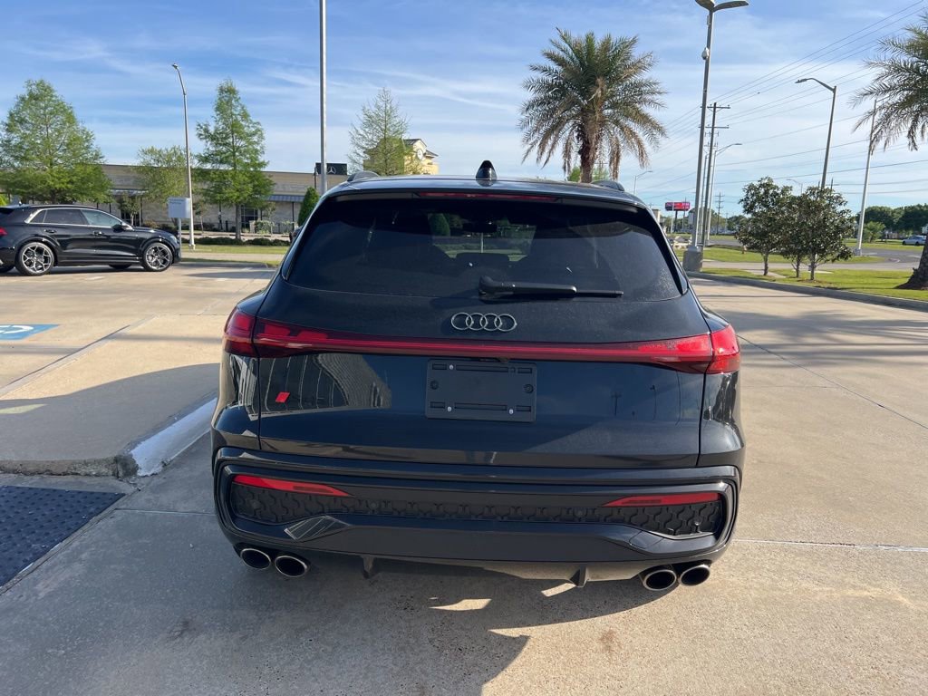 Used 2025 Audi SQ5 Prestige image 7