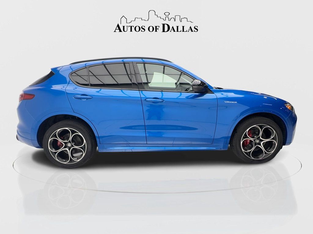 Used 2023 Alfa Romeo Stelvio Veloce image 8