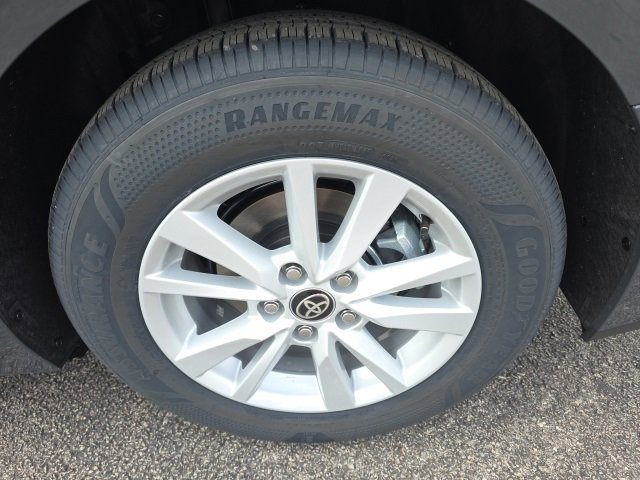 New 2026 Toyota Camry LE image 6