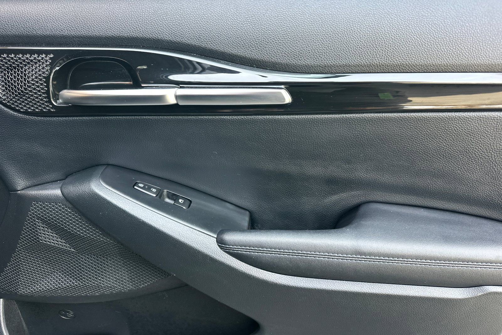 Used 2023 Kia Seltos S w/ Navigation Package image 23