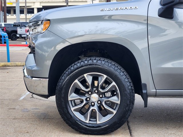Used 2024 Chevrolet Silverado 1500 LT image 8