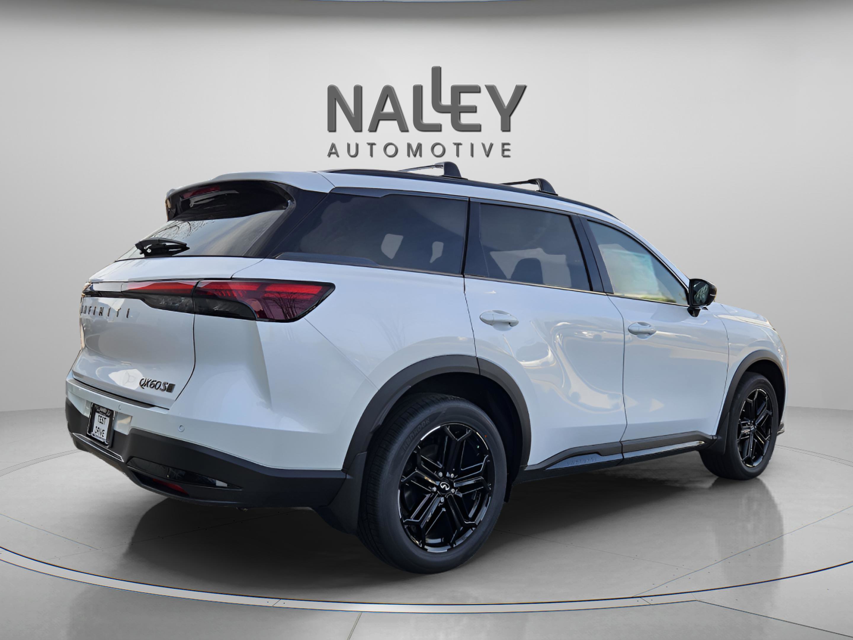 New 2026 INFINITI QX60 Sport image 6