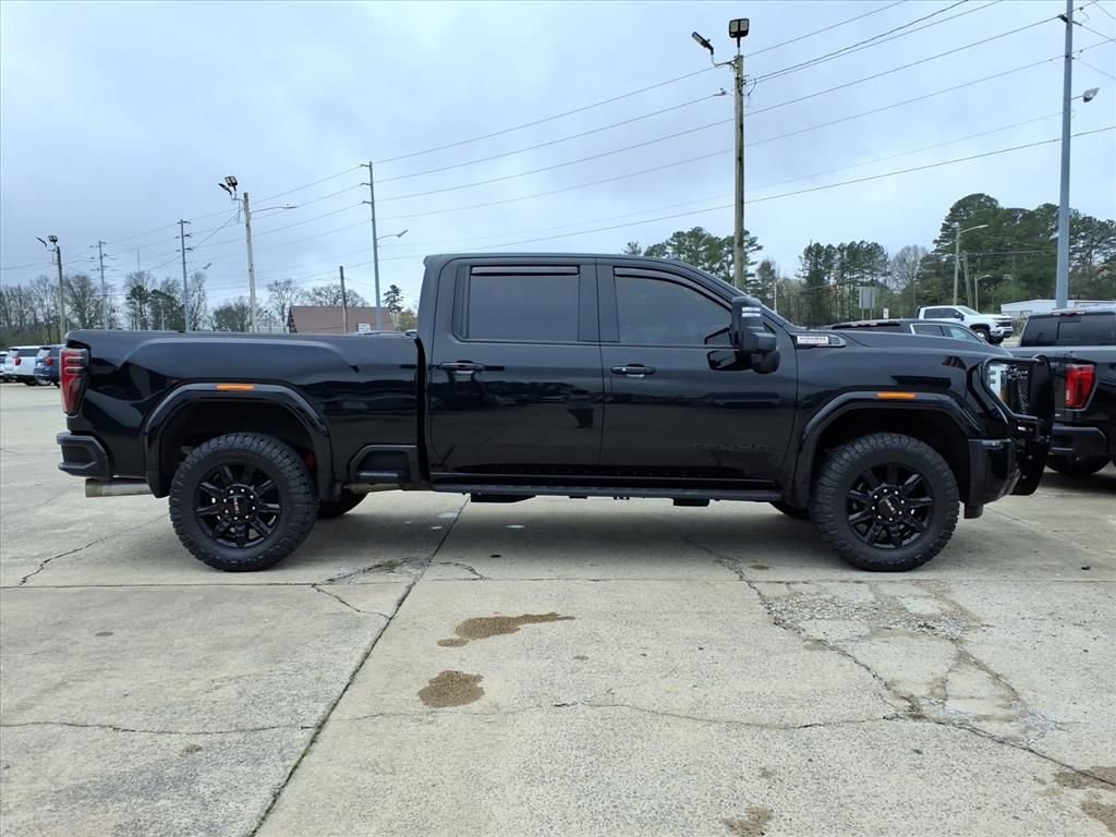 Used 2024 GMC Sierra 2500 AT4 w/ AT4 Premium Plus Package image 8