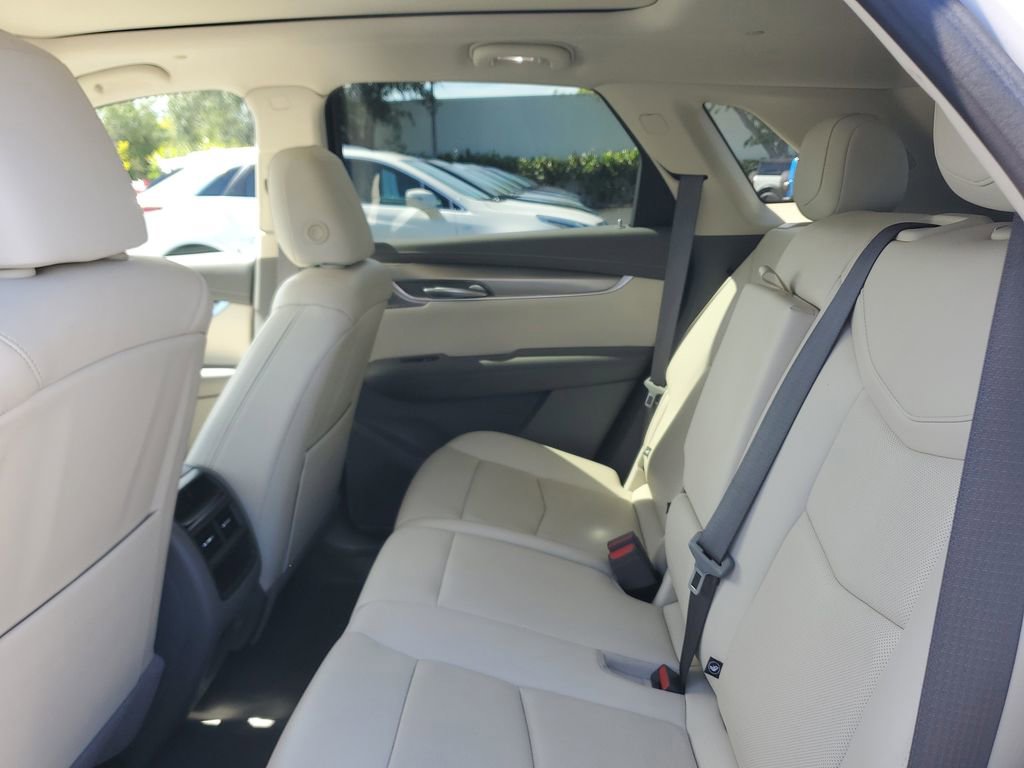 Certified 2023 Cadillac XT5 Premium Luxury w/ LPO, Floor Liner Package FWD image 14