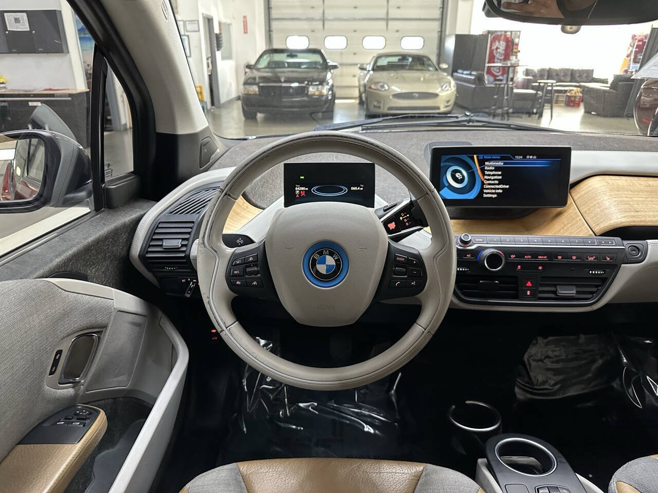 Used 2015 BMW i3 RWD image 19