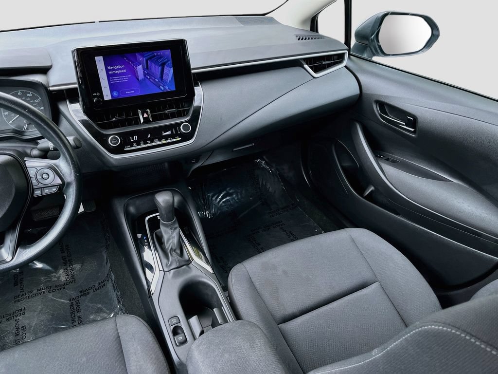 Used 2024 Toyota Corolla LE FWD image 22