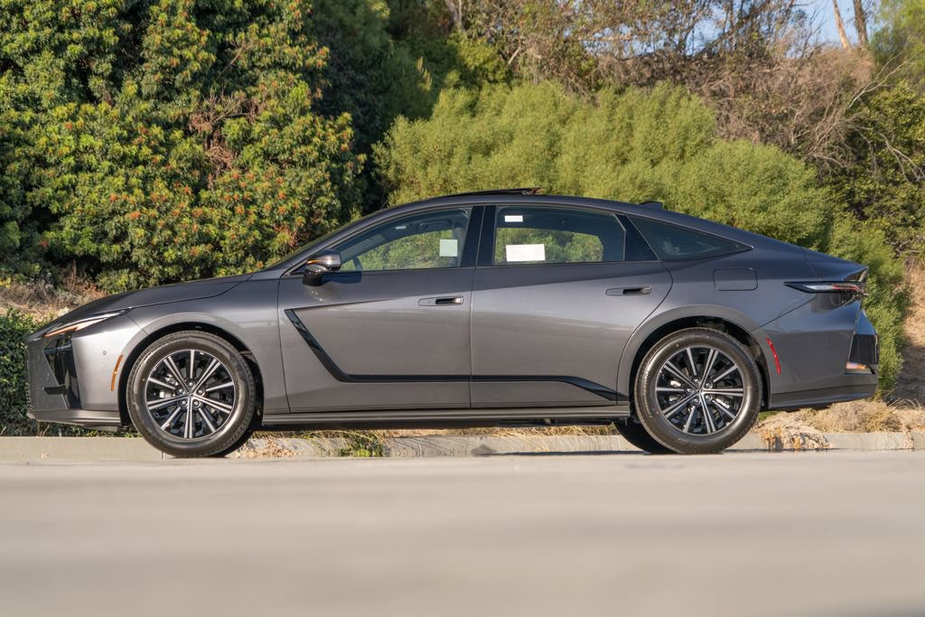 New 2026 Lexus ES 350h w/ Convenience Package FWD image 6