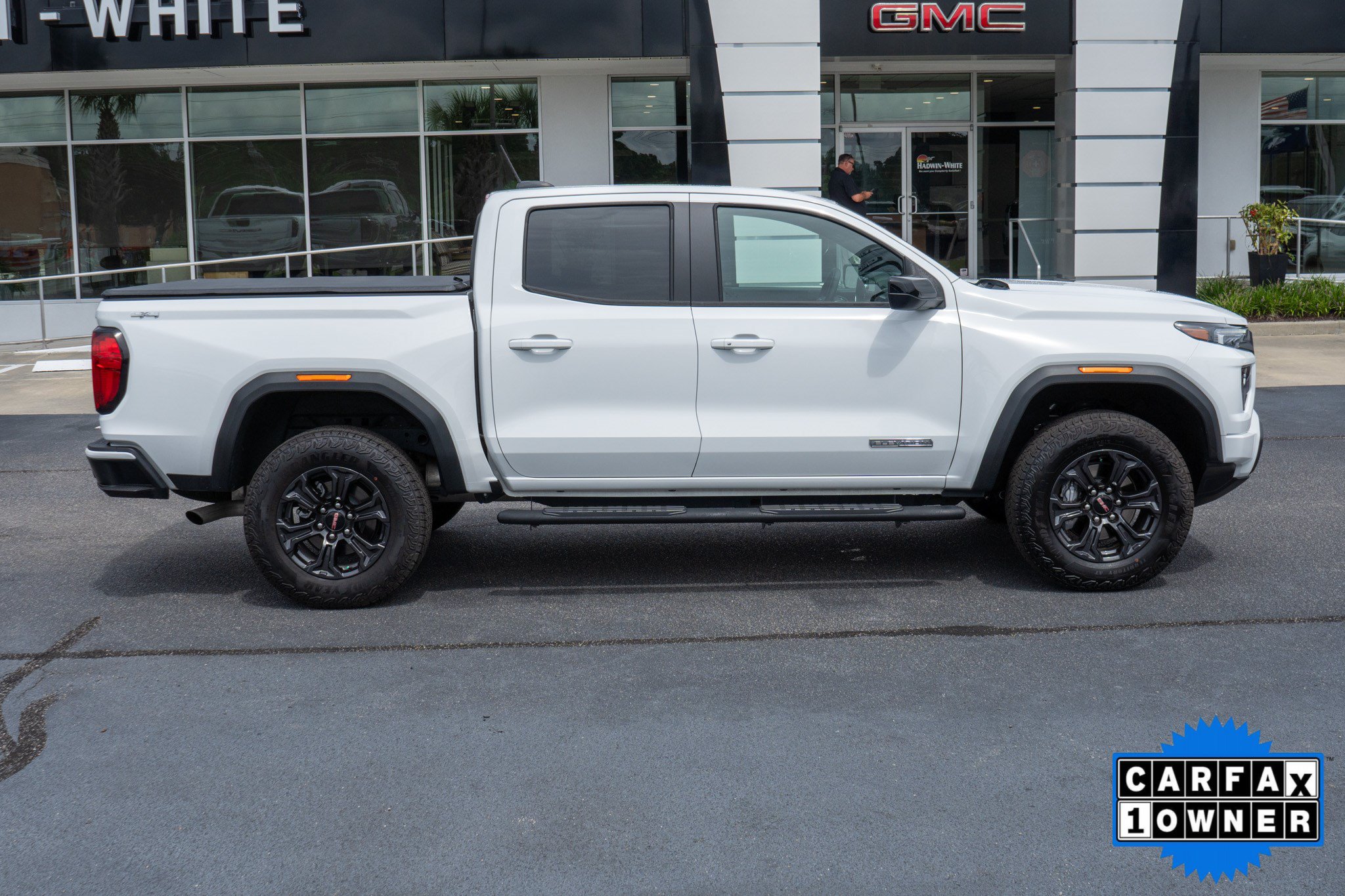 Used 2025 GMC Canyon Elevation w/ Convenience Package AWD/4WD image 2