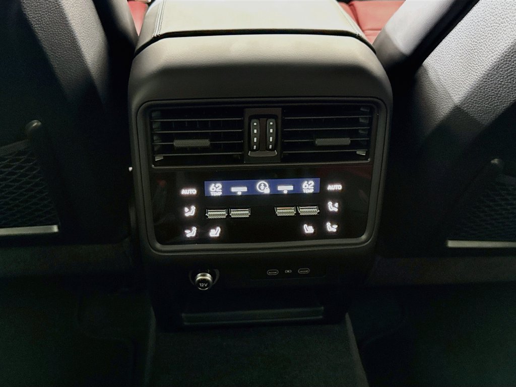 New 2026 Porsche Cayenne Turbo GT AWD/4WD image 26